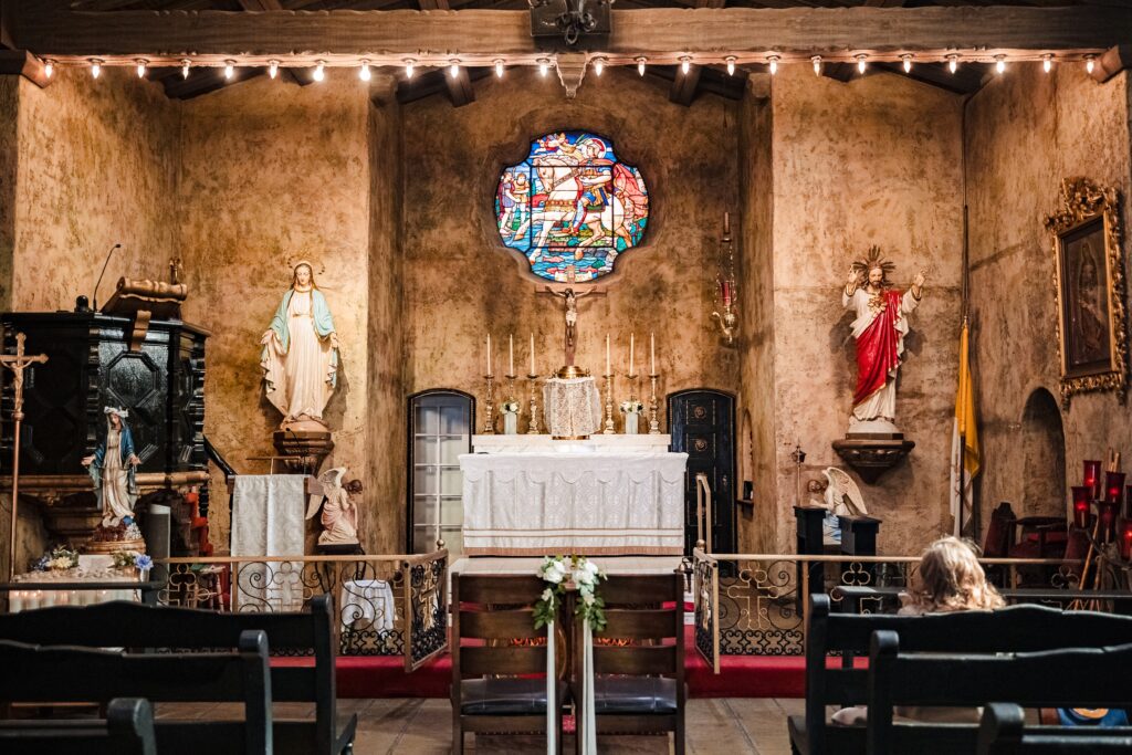 Alter at San Secondo Di Asti Catholic Parish in Ontario Ca